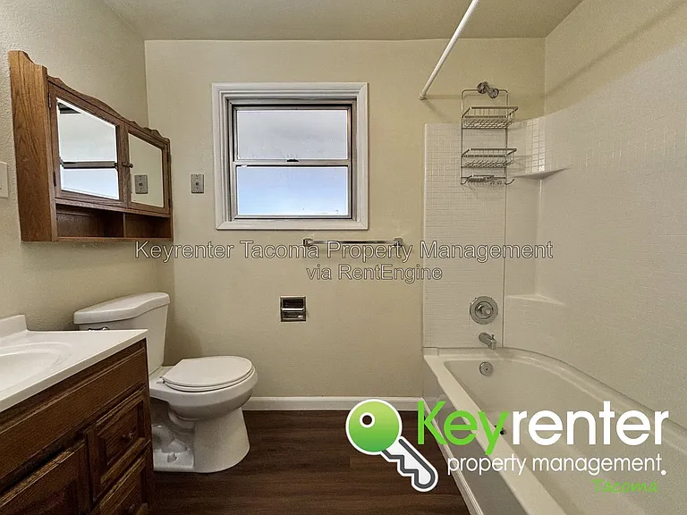 11916 Alaska St S — Photo 9
