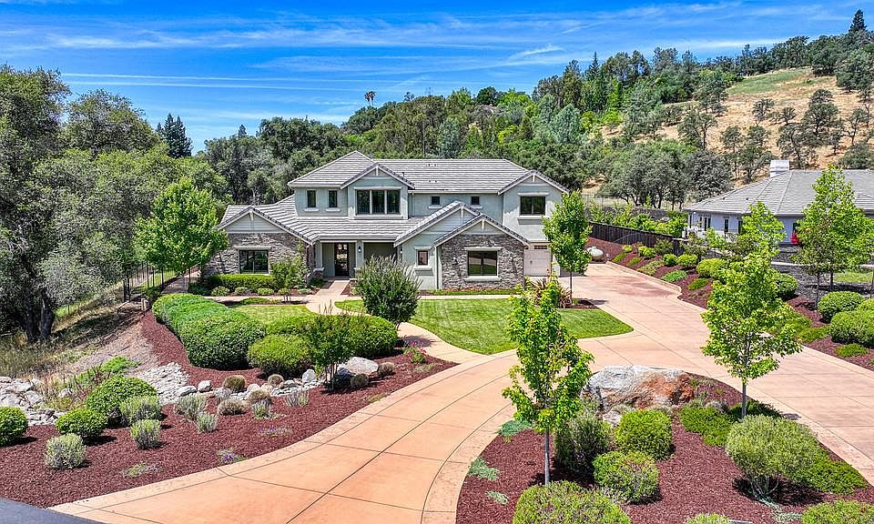 1st image of 1950 Vista Cielo Dr