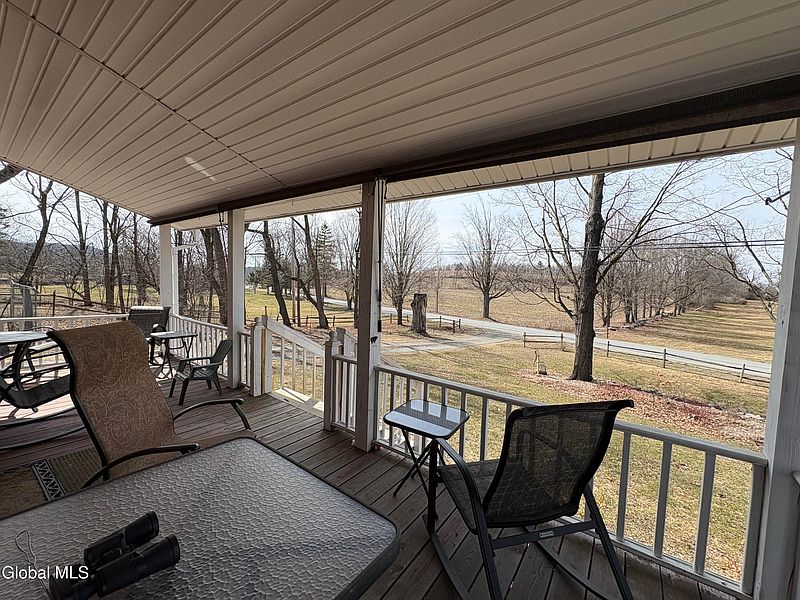 3rd image of 88 Aiken Road