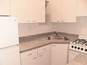Rented by City Connections Realty
