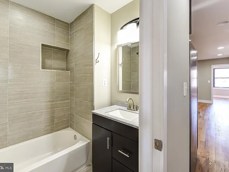 2031 Benning Rd NE #B — Photo 11