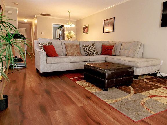 3rd image of 4470 Misty Cove Court