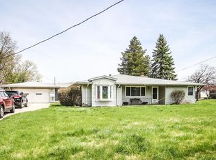 4565 W 11th St, Cleveland, OH