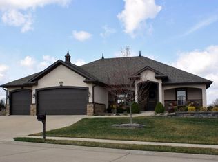 3905 Timber Run Dr, Columbia, MO 65203