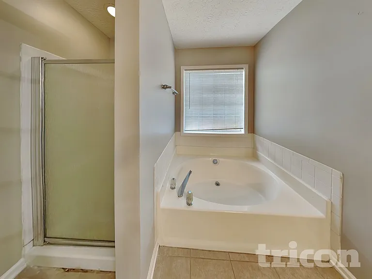 235 Red Maple Dr — Photo 11