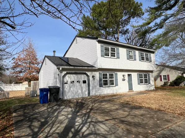 123 Clipper Dr, Newport News, VA 23602