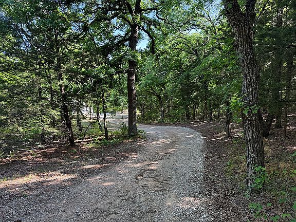 4th image of 10231 Hide A Way Rd