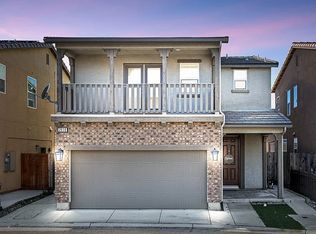 2518 Mustang Dr, Clovis, CA 93612