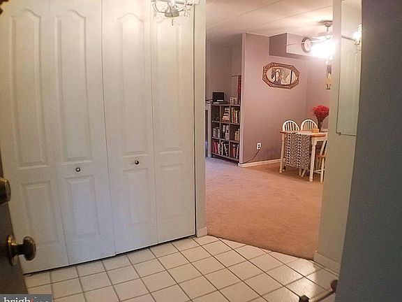 4th image of 405 Shawmont Ave APT D