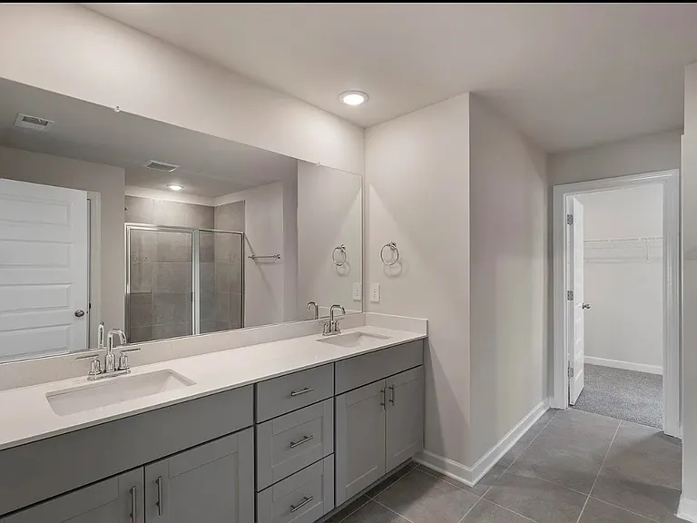 652 Orsman Trl — Photo 23