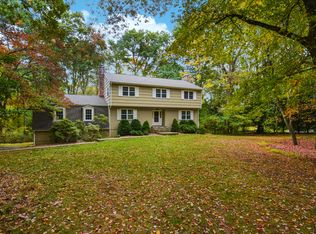 46 Merry Ln, Weston, CT 06883