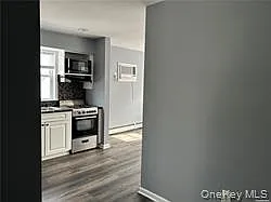 1 bed, 1.0 bath, $2,750 — Photo 4