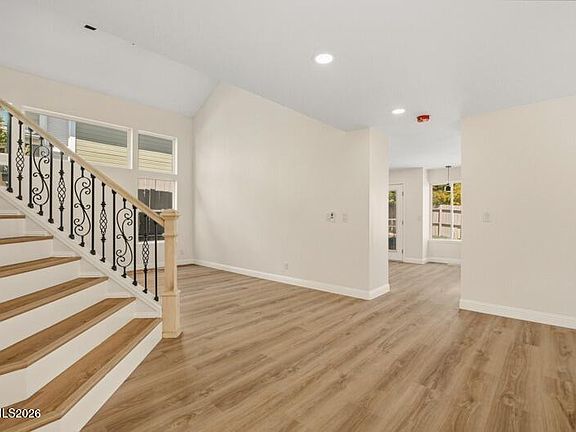 4th image of 3155 Alpine Creek Rd