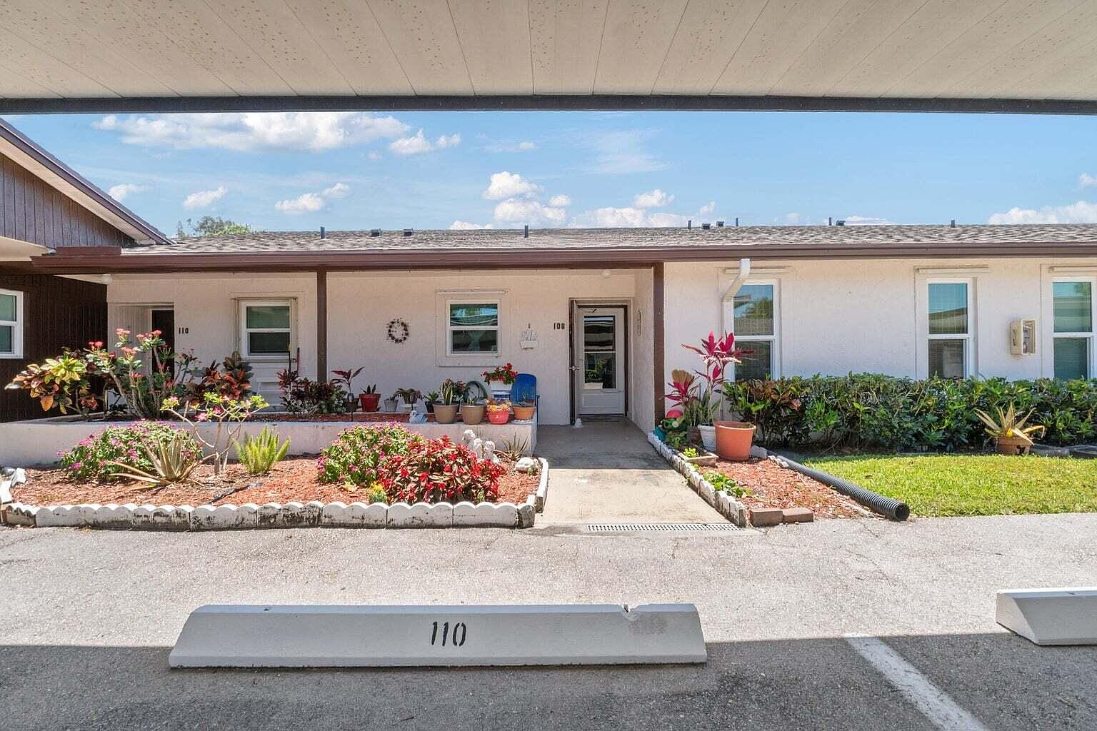 6531 SE Federal Highway #Q108