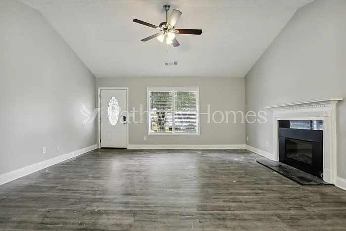 762 Bostonian Way SW — Photo 7