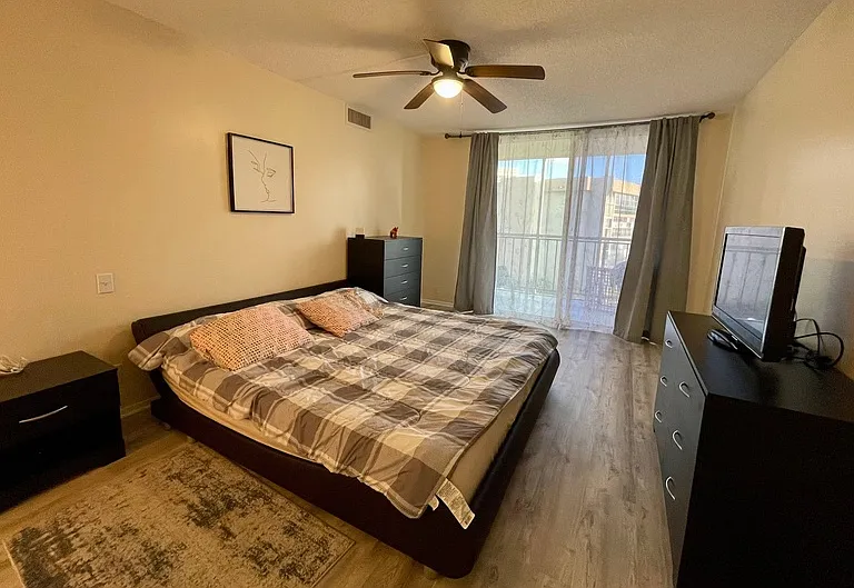 701 Three Islands Blvd #519 — Photo 9