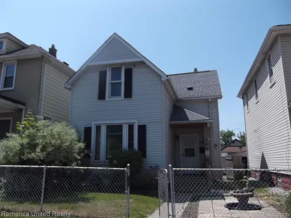 108 Le Roy St, River Rouge, MI 48218