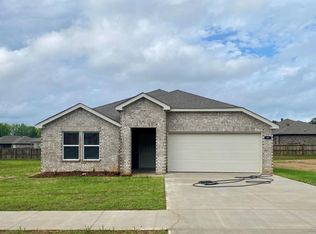 37 Wolfsbridge Loop, Cabot, AR 72023