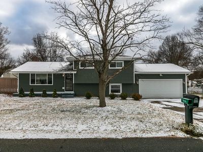 415 Robert Dr, Kent, OH, 44240