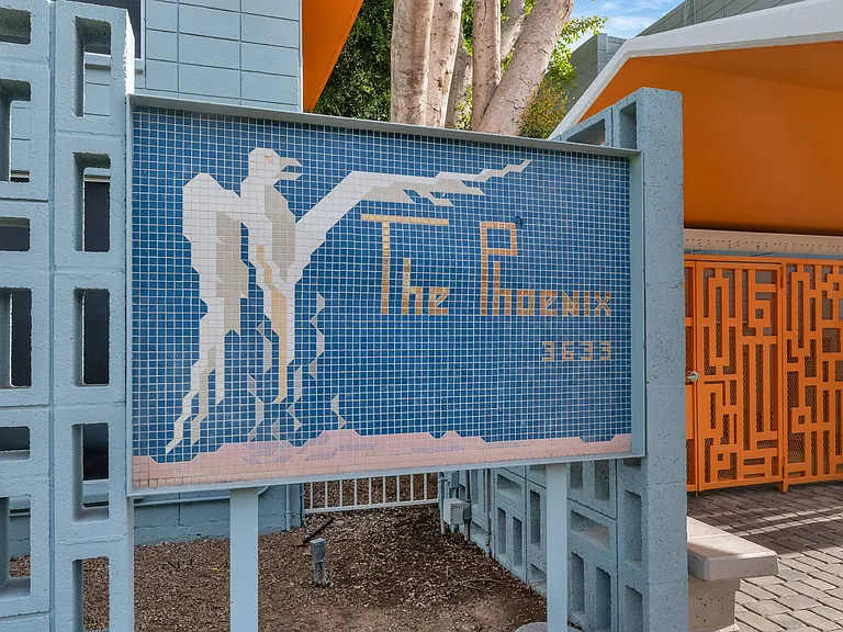 The Phoenix Apartments on 6th Avenue — Photo 26