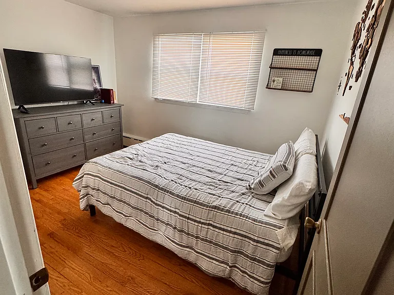 123 High Park Ave — Photo 10