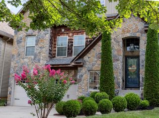 3393 Bay Springs Park, Lexington, KY 40509