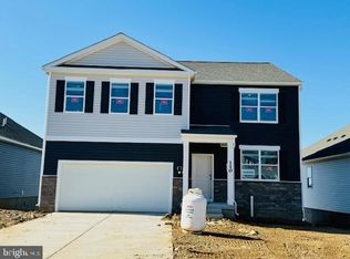 110 Woodford Dr, Stephens City, VA 22655