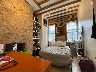 Rented by Nolita Group