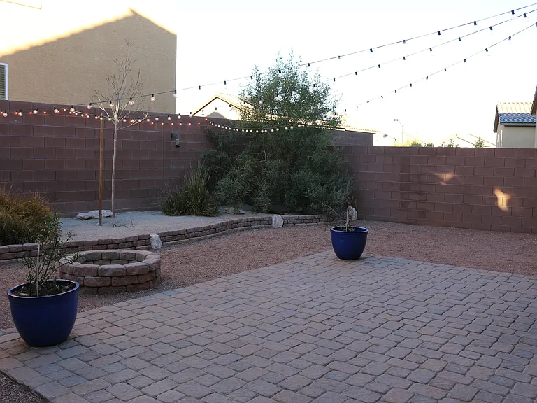 10842 Dobbs Ave — Photo 12