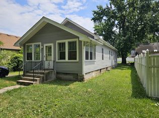 1227 Jackson St, Hobart, IN 46342