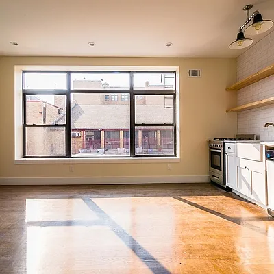 Rented by Nooklyn NYC LLC | media 31
