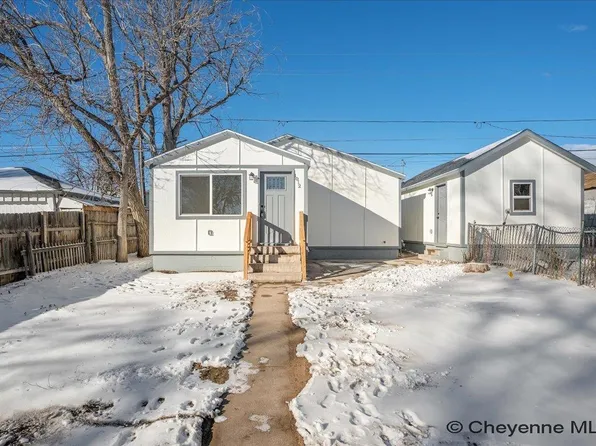 1012 E 8th St, Cheyenne, WY 82007