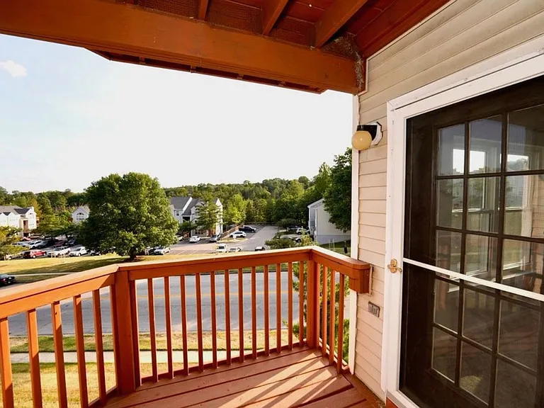 5630 Ringwood Dr #F — Photo 32
