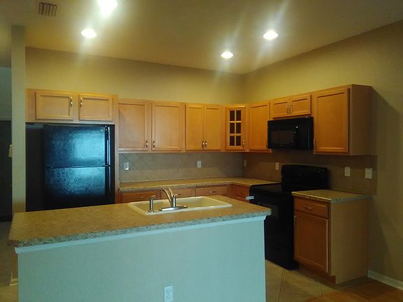 3rd image of 5302 Brighton Park Ln