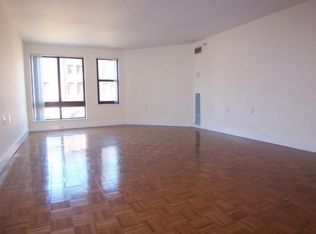 28 Exeter St APT 201, Boston, MA 02116