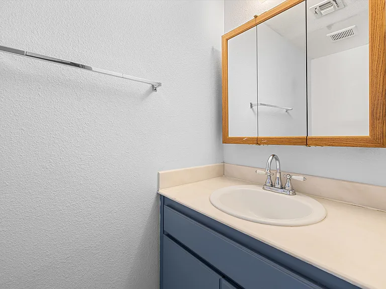 6951 Wedgewood Way — Photo 13