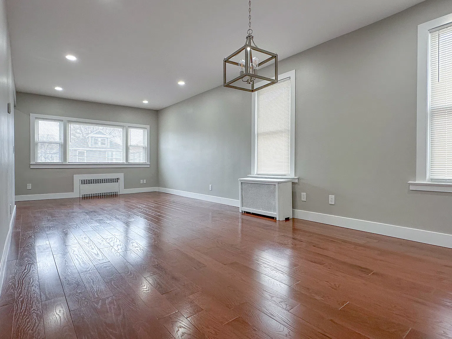 3 bed, 919 sqft, $2,850 — Photo 4