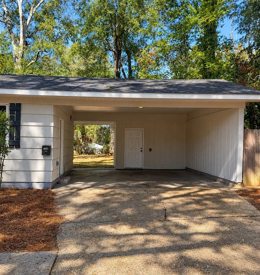3 bed, 2025 sqft, $1,400 — Photo 3