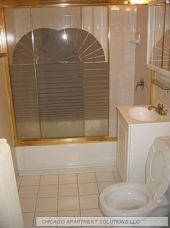 2nd image of 2607 N Spaulding Ave APT 2E