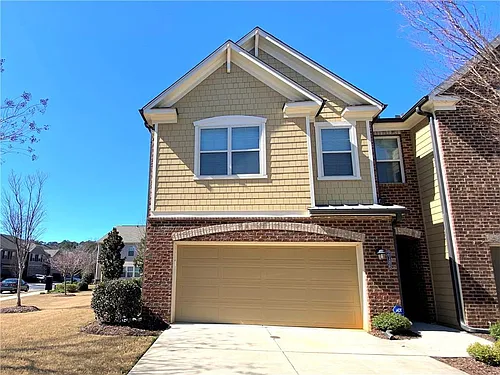 2186 Hillview Dr NE Photo 1