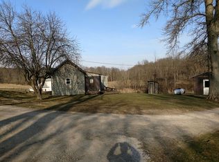 13924 Old Glory Rd, Lore city, OH 43755