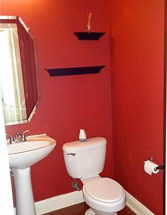 5th image of 9014 Bottlebrush Ln