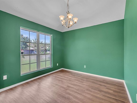 3rd image of 5245 Sagewood Dr