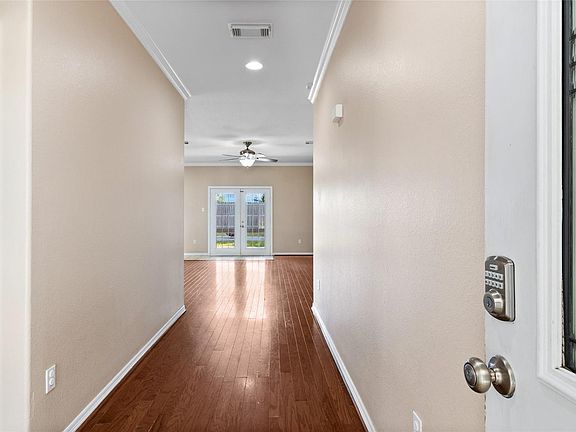 2nd image of 13318 Colton Ln