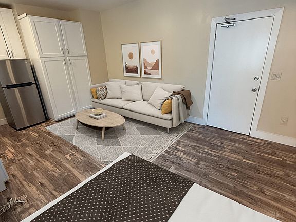 2nd image of 40 Westminster Ave #4A