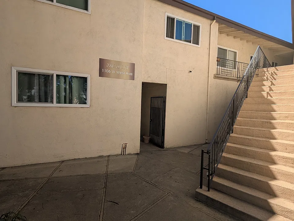 1106 W West Ave #11