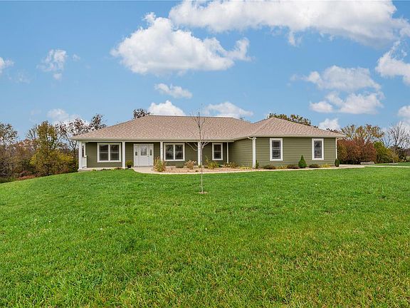 2nd image of 170 Moore Estates Dr
