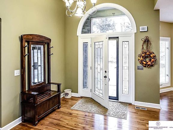 4th image of 14512 Penny Ln