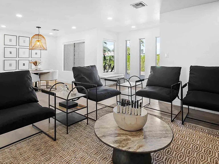 6411 E Presidio Rd — Photo 18