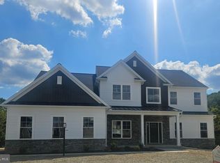122 Jennifer Cir, Harrisburg, PA